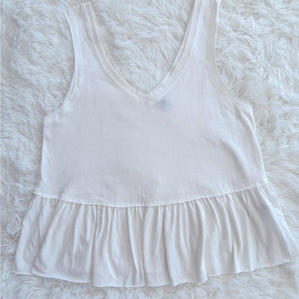 đ€NWOT! Forever 21 Ivory Peplum Flounce-Hem Tank Top. - Picture 3 of 8